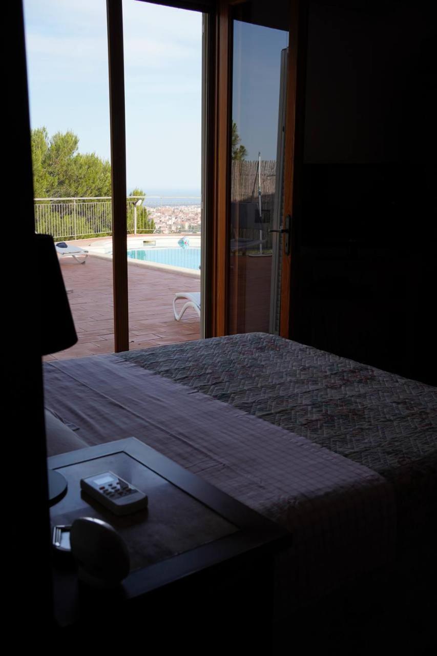 Holiday Flower Villa Panoramica Sul Golfo Di Catania Містерб'янко Екстер'єр фото
